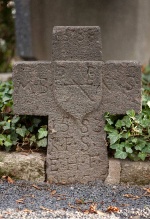 Historisches Grabkreuz auf dem alten katholischen Friedhof Unkel