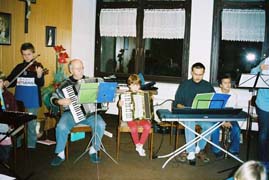 2003-12-schoenstatt-musik-gruppe