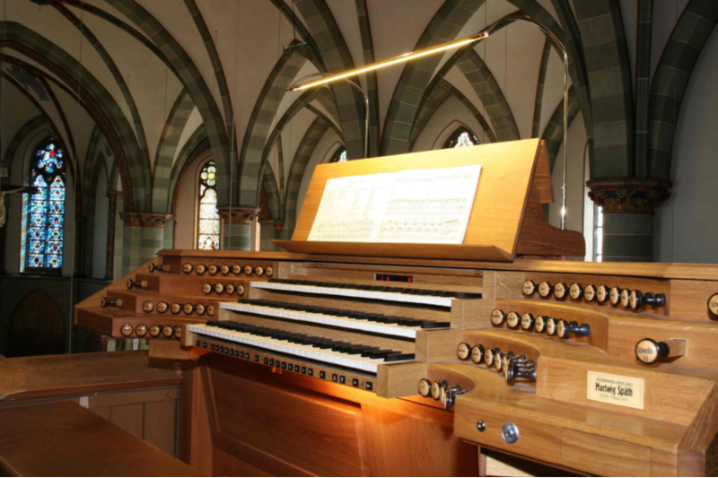 Orgel-Spieltisch_2011_mittel