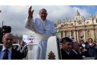 13 Mittwoch Papst Audienz