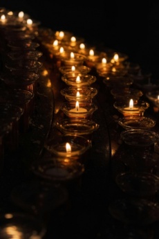 Pixabay_candles-9874140_1280.jpg" Pixabay_candles-9874140_1280.jpg"