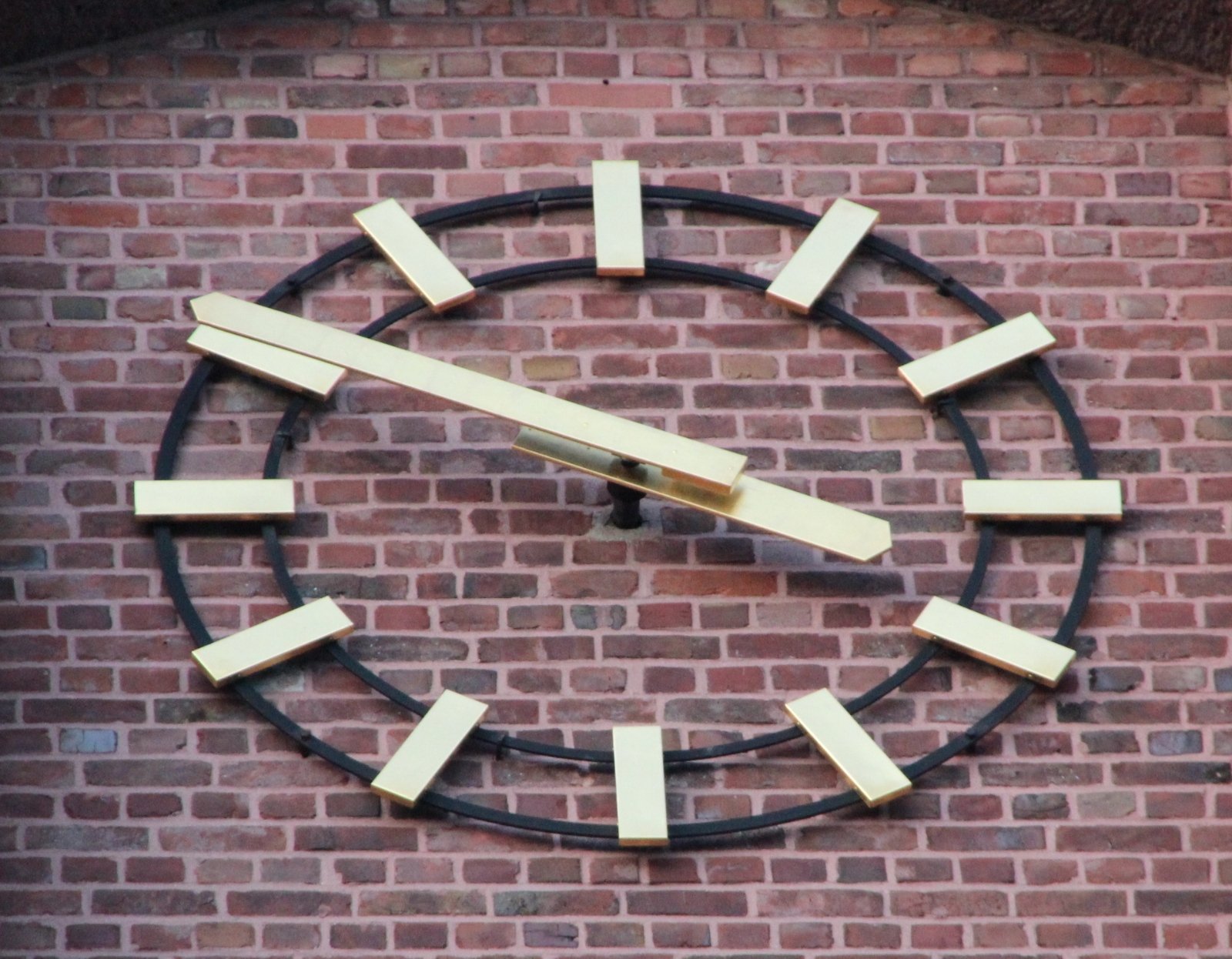 Uhr Erzbistum Köln (c)Bernhard Riedl