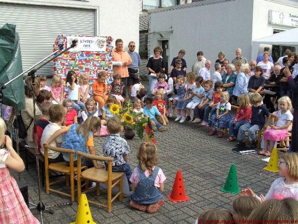 Familienkirchweg 040