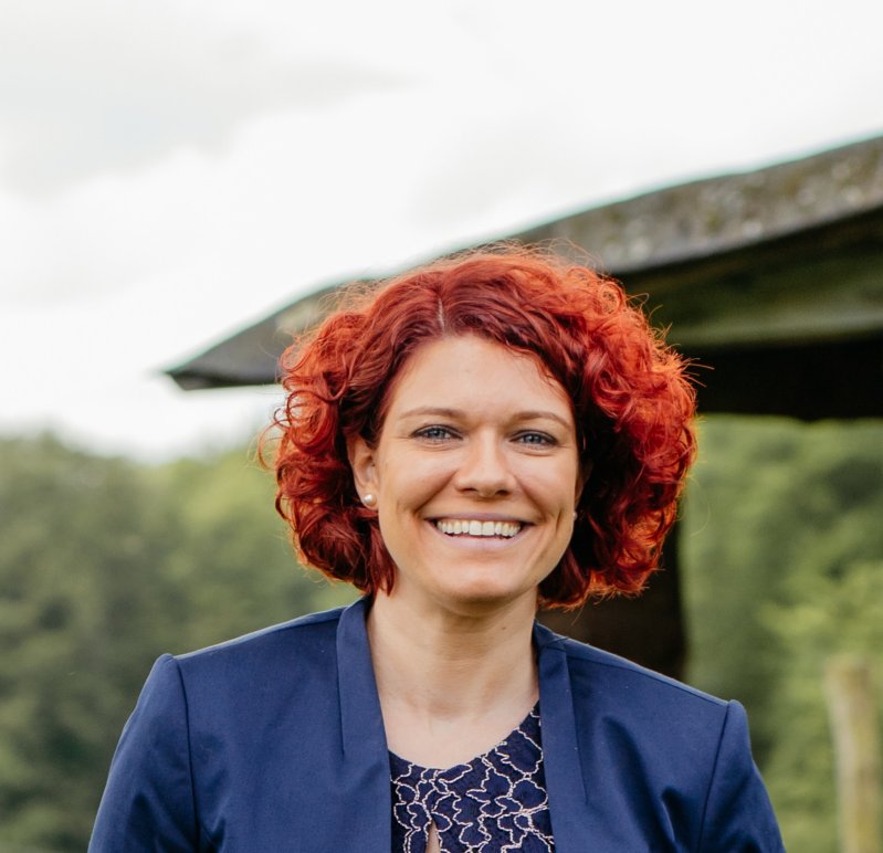 Münzenberger, Georgina