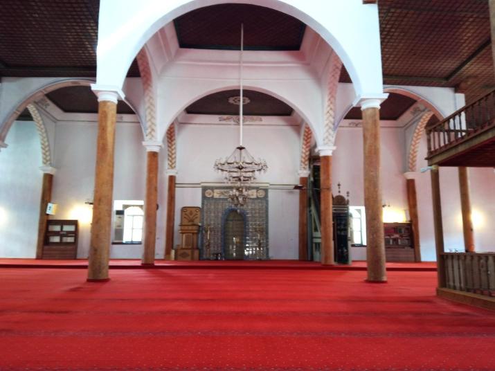 Innenraum der Moschee 