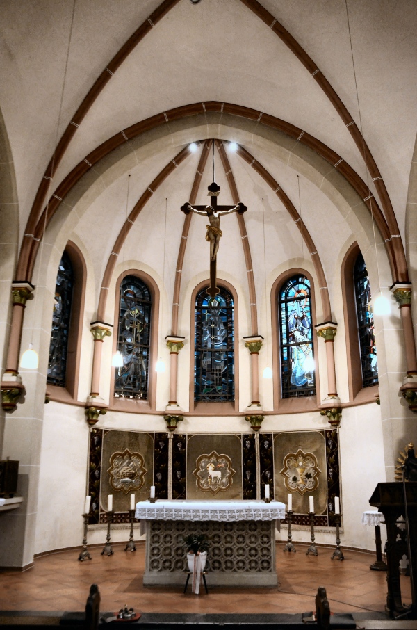 Der Blick in den Altarraum der Kapelle