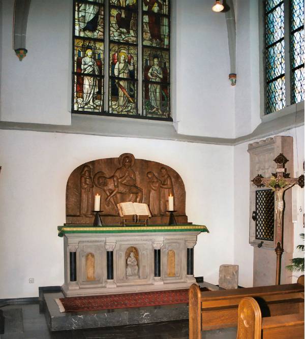 Pieta von Maria Fuß 1947 gefertigt, seit 2003 wieder auf ihrem alten Platz 1