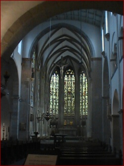St. Ursula (Bild: Mittelschiff) - (Sept. 2006)