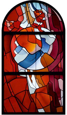 Fenster in St. Maternus mit der Ostersonne als Symbol des
Auferstandenen.