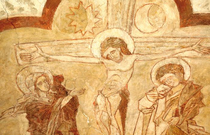 In der Ohnmacht des sterbenden Jesus zeigt sich die Macht der Liebe – Kreuzigungsdarstellung an der Decke des Hochchores in St. Severin.