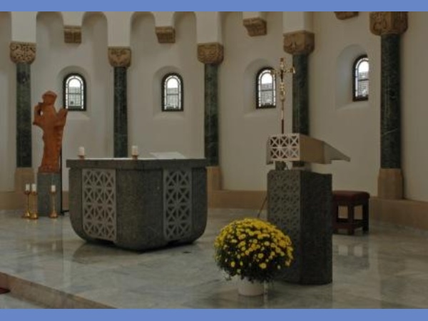 08 Altarraum Chorkapelle