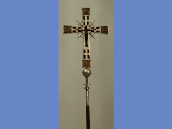 08 Vortragekreuz 1