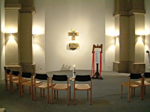 17 Raum der Stille Stratmann