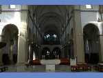 Kircheninnenraum1